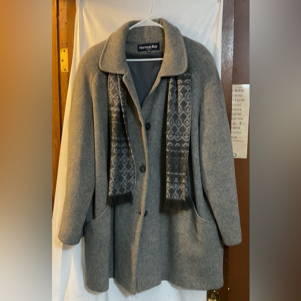 Herman Kay:Vintage woman’s size 20w wool lined button up/down peacoat with scarf